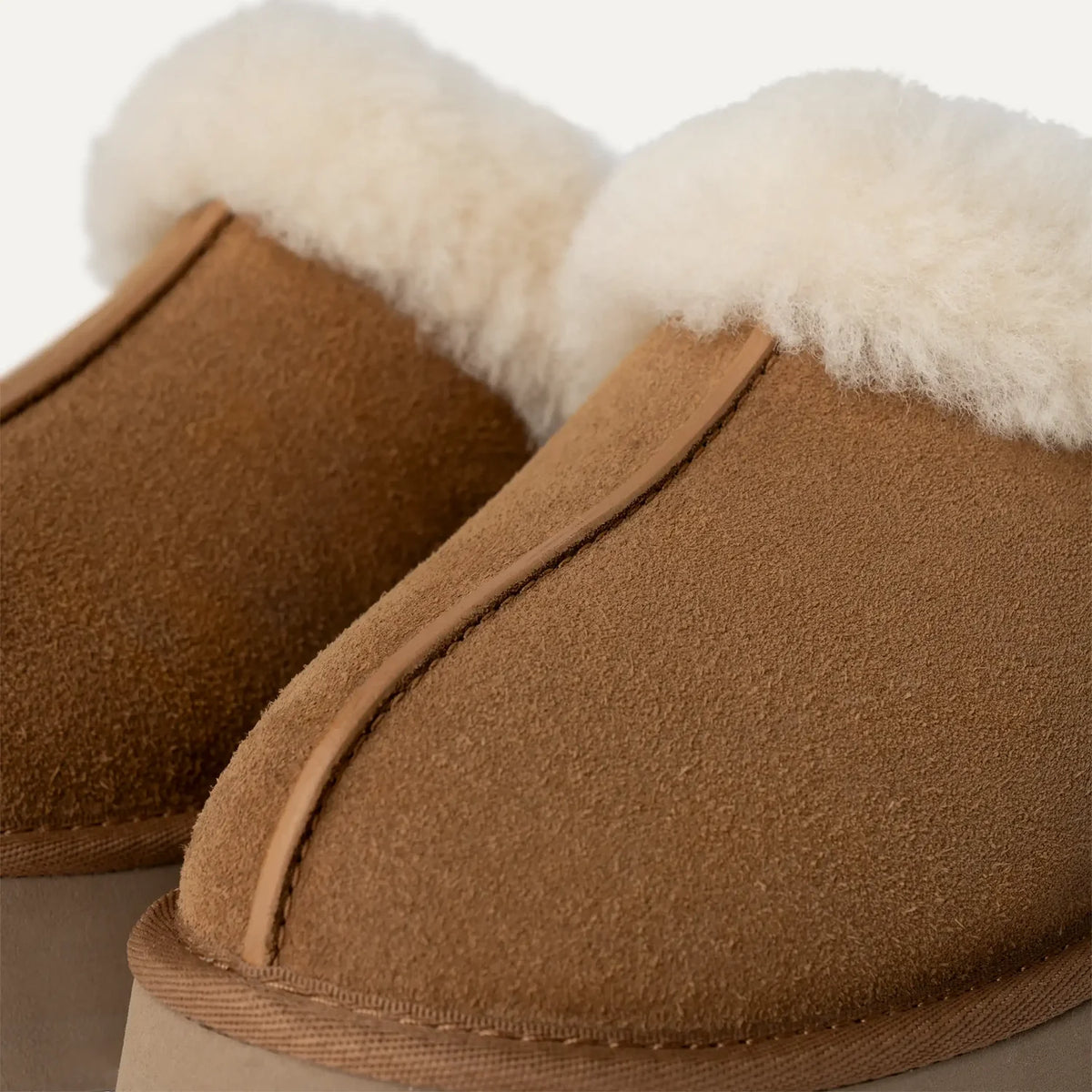 UGG Disquette – Chunky Platform Slide Slipper | Women's | Chestnut, Gray, Black