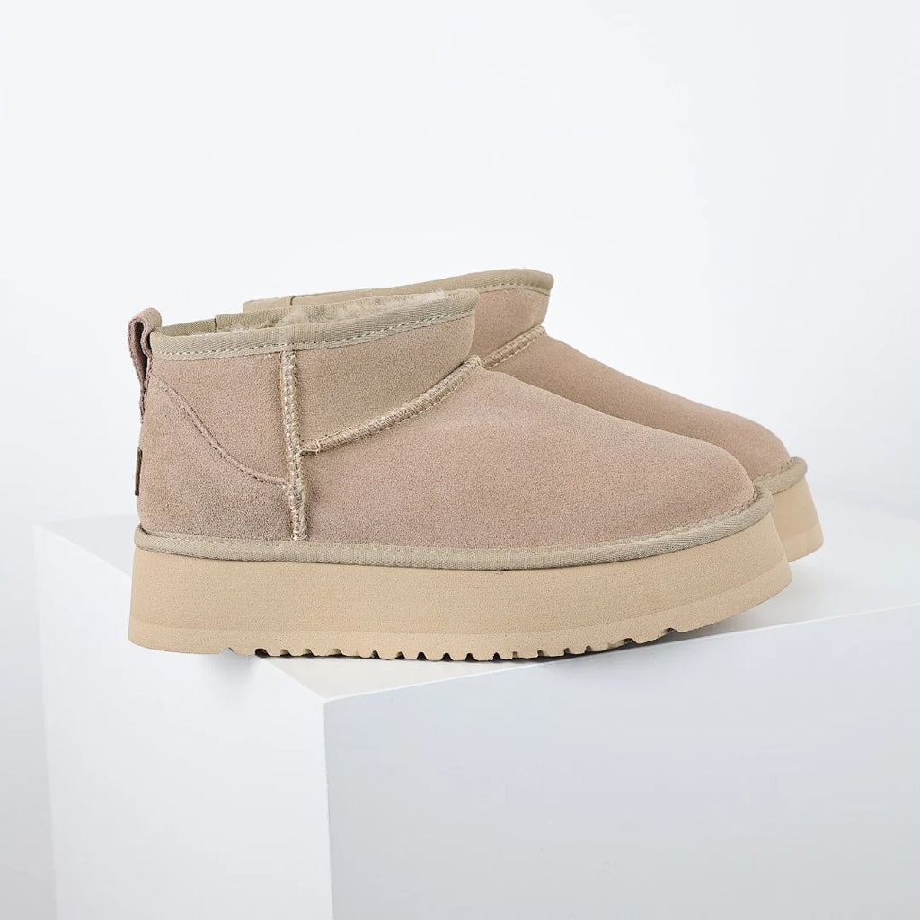UGG Platform Short Snow Boot – Chunky Sole, Warm-Lined, Sand | Women's 35–40