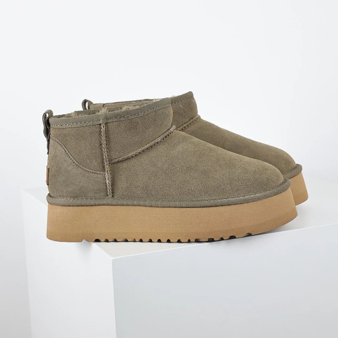 UGG Platform Short Snow Boot – Chunky Sole, Warm-Lined, Army Green | Women's 35–40
