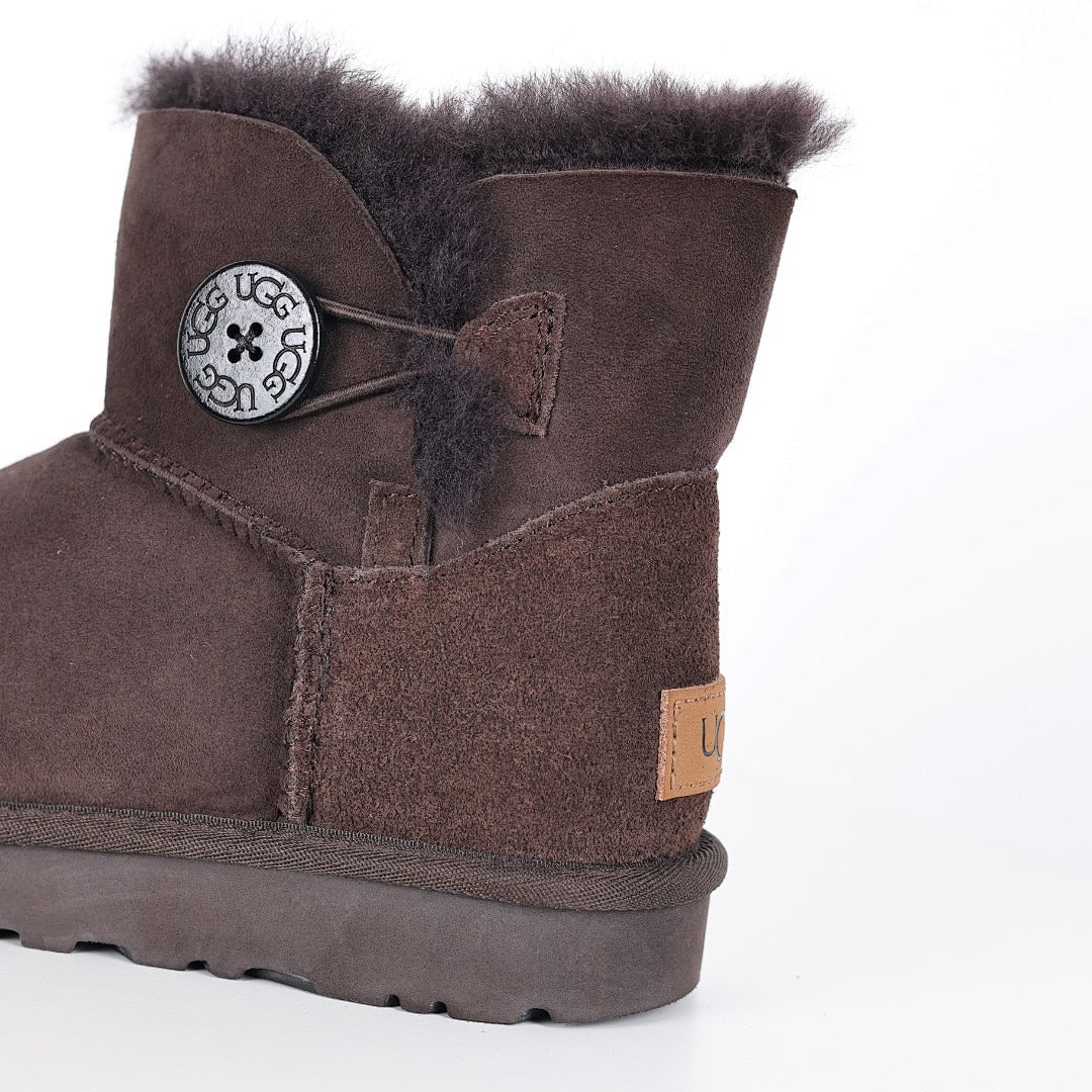 UGG Bailey Bow Women's Winter Boot – Warm Lined with Bow Detail