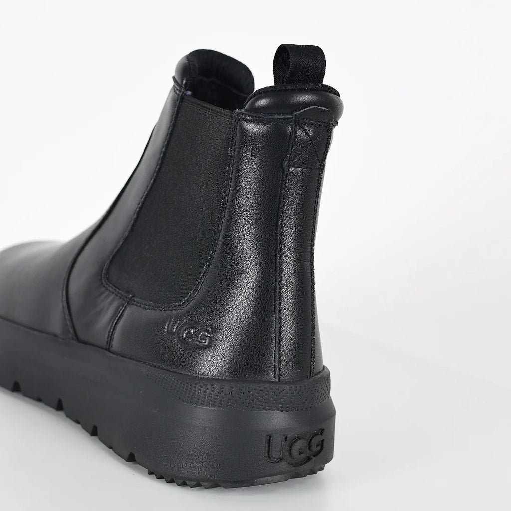UGG Platform Short Snow Boot – Women's Chunky Sole Winter Boot in Black