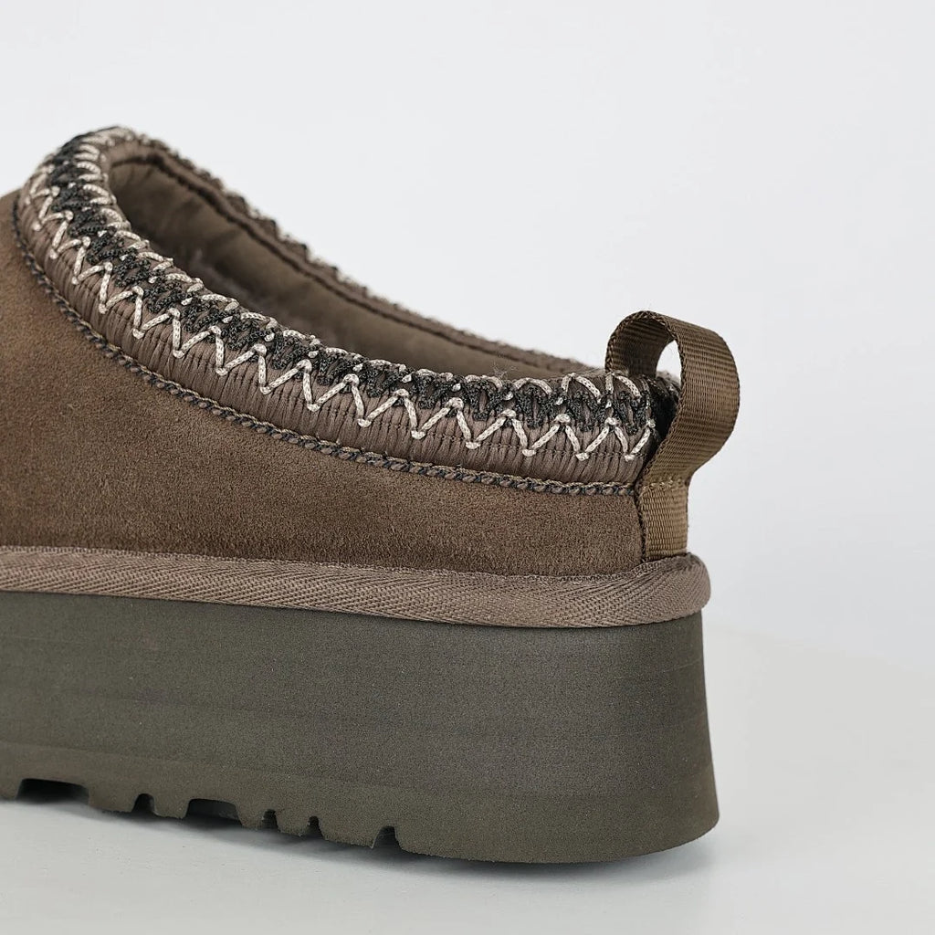 UGG Tazz Platform Mule Slipper – Women's Shearling-Lined Slide in Coffee | Sizes 35–40