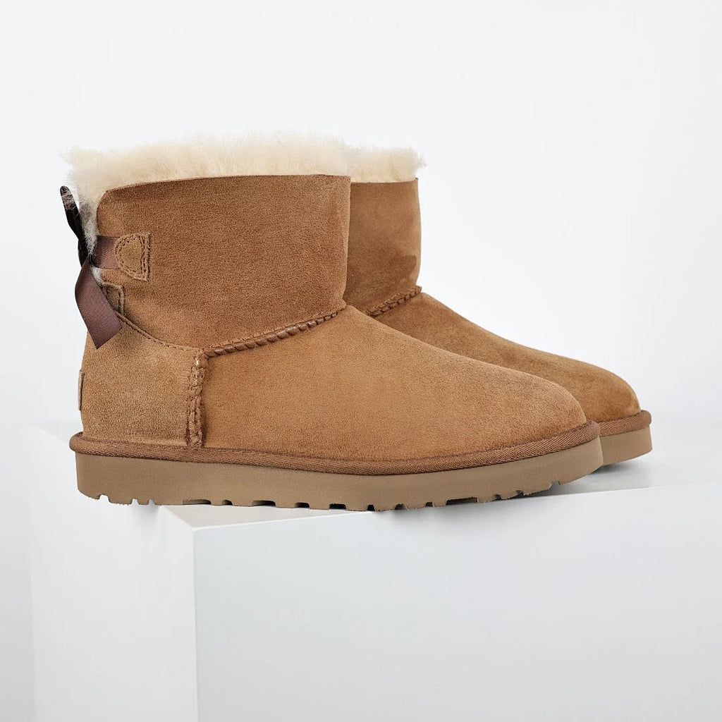 UGG Bailey Bow Mini Snow Boot – Warm-Lined, Chestnut | Women's 35–40