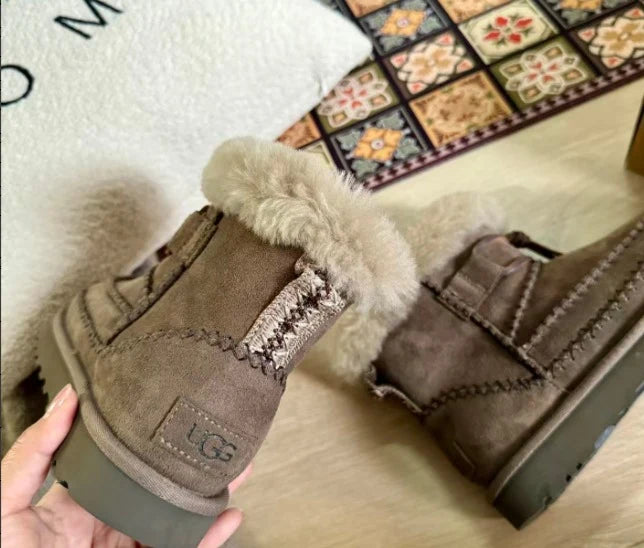UGG Classic Mini Alpine Boot – Warm-Lined Women's Winter Boot | Chestnut, Brown
