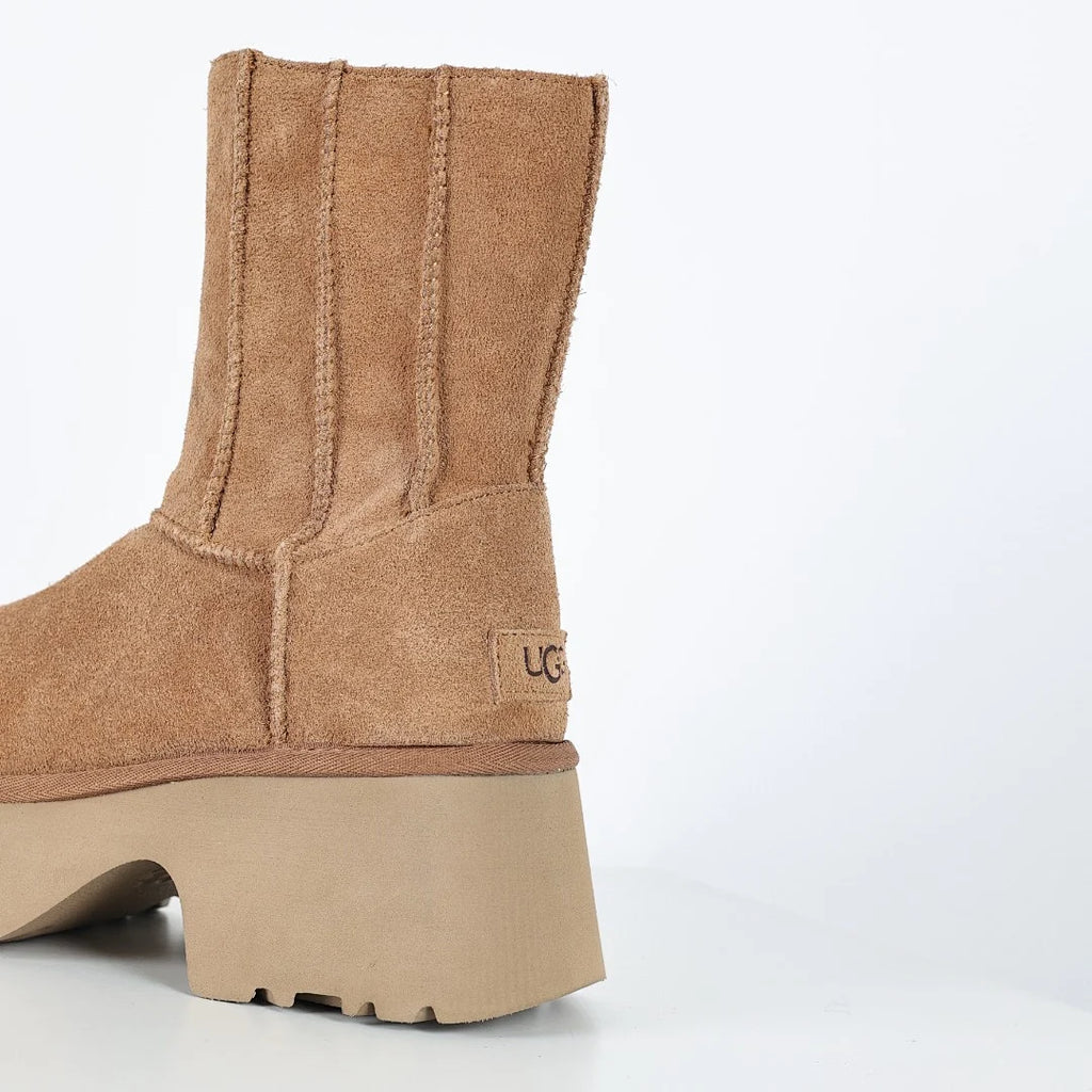 UGG Platform Short Snow Boots – Women's Warm-Lined Winter Boot with 5cm Sole in Chestnut