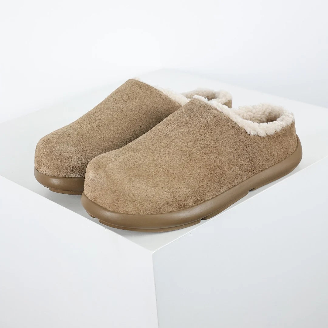 UGG Platform Short Snow Boots – Warm-Lined Winter Boot in Chestnut | Sizes 35–44