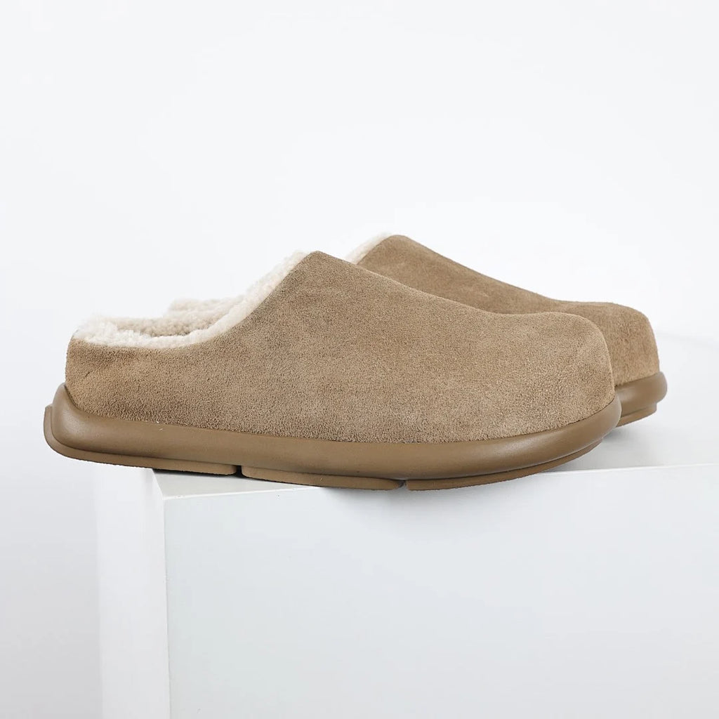 UGG Platform Short Snow Boots – Warm-Lined Winter Boot in Chestnut | Sizes 35–44