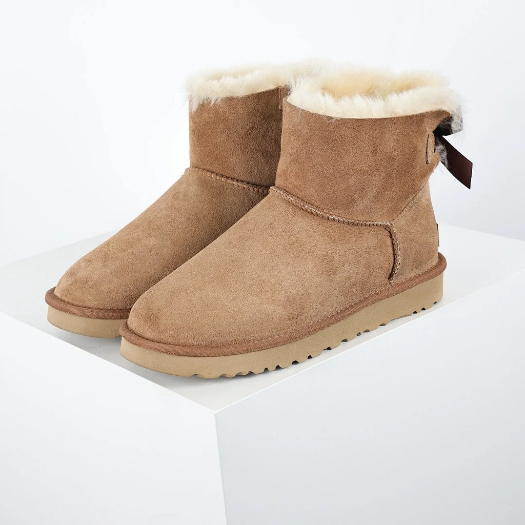 UGG Bailey Bow Snow Boots – Warm-Lined Women's Winter Boot with Bow Detail in Chestnut