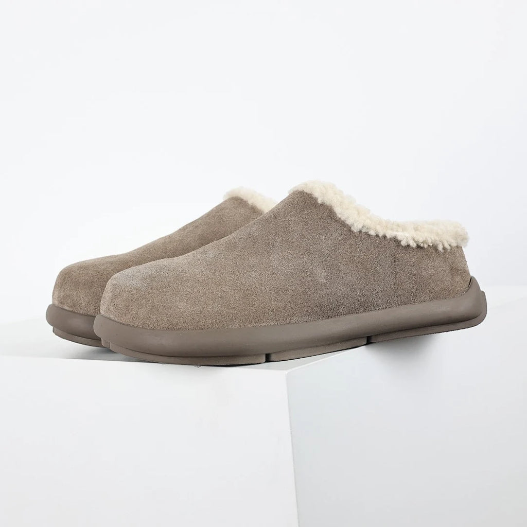 UGG Platform Short Snow Boot – Chunky Sole, Warm-Lined, Gray | Sizes 35–44