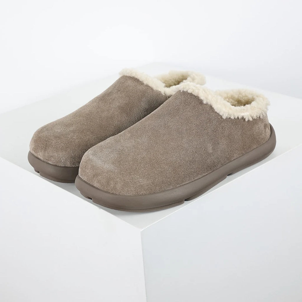 UGG Platform Short Snow Boot – Chunky Sole, Warm-Lined, Gray | Sizes 35–44