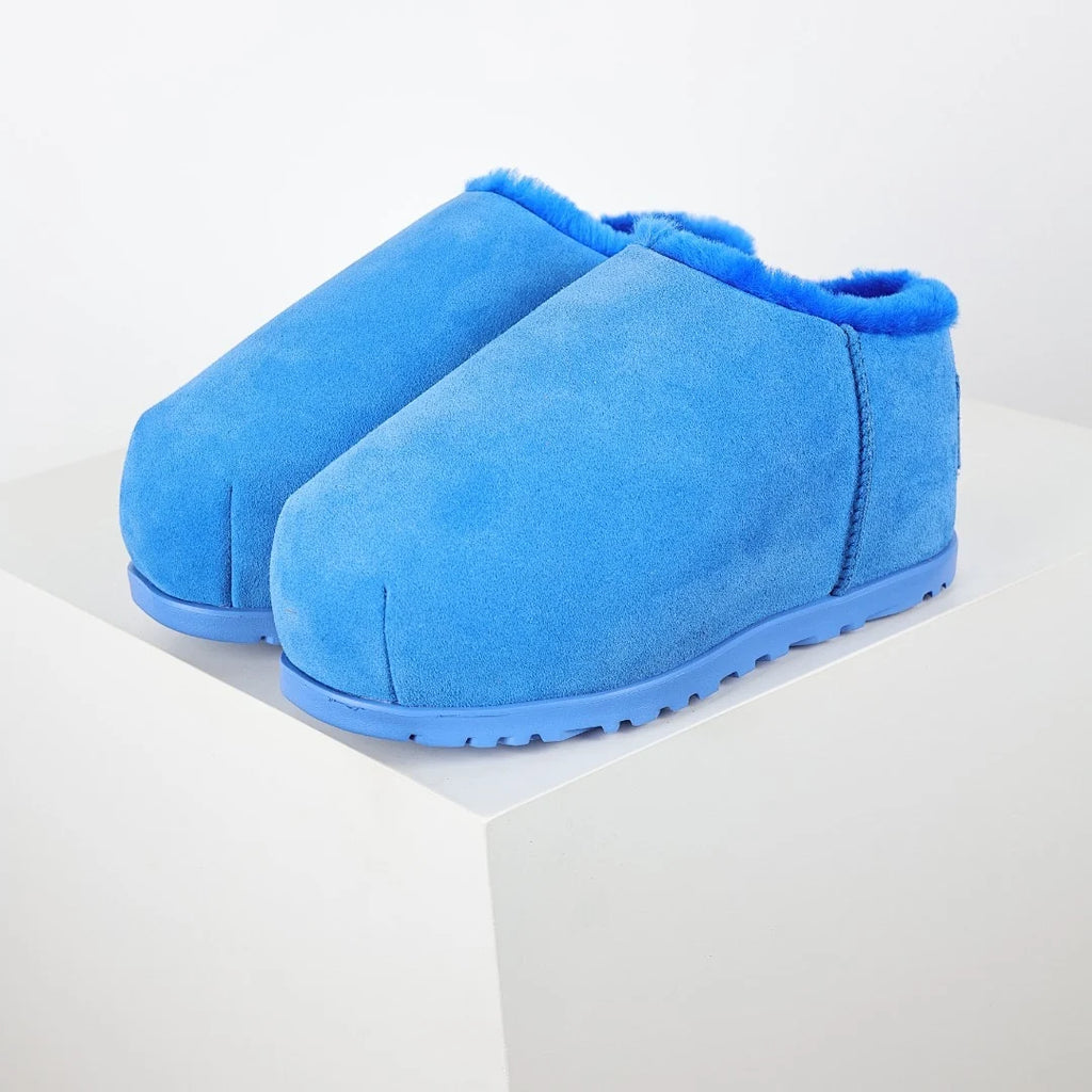 UGG Platform Short Snow Boot – Chunky Sole, Warm-Lined, Blue