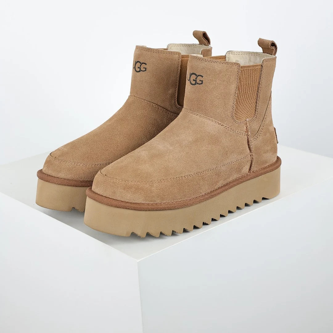 UGG Classic Mini Platform Boot – Women's Warm-Lined Winter Boot with 3cm Sole in Chestnut