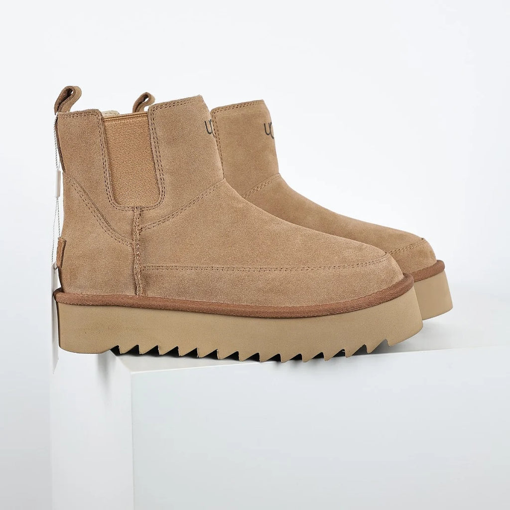 UGG Classic Mini Platform Boot – Women's Warm-Lined Winter Boot with 3cm Sole in Chestnut