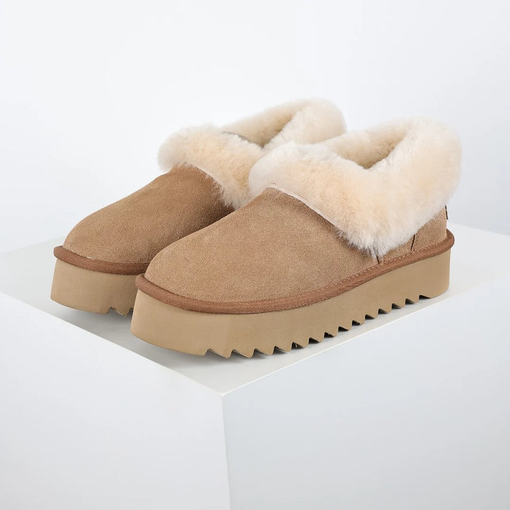 UGG Classic Mini Platform Boot – Women's Warm-Lined Winter Boot with 3cm Sole