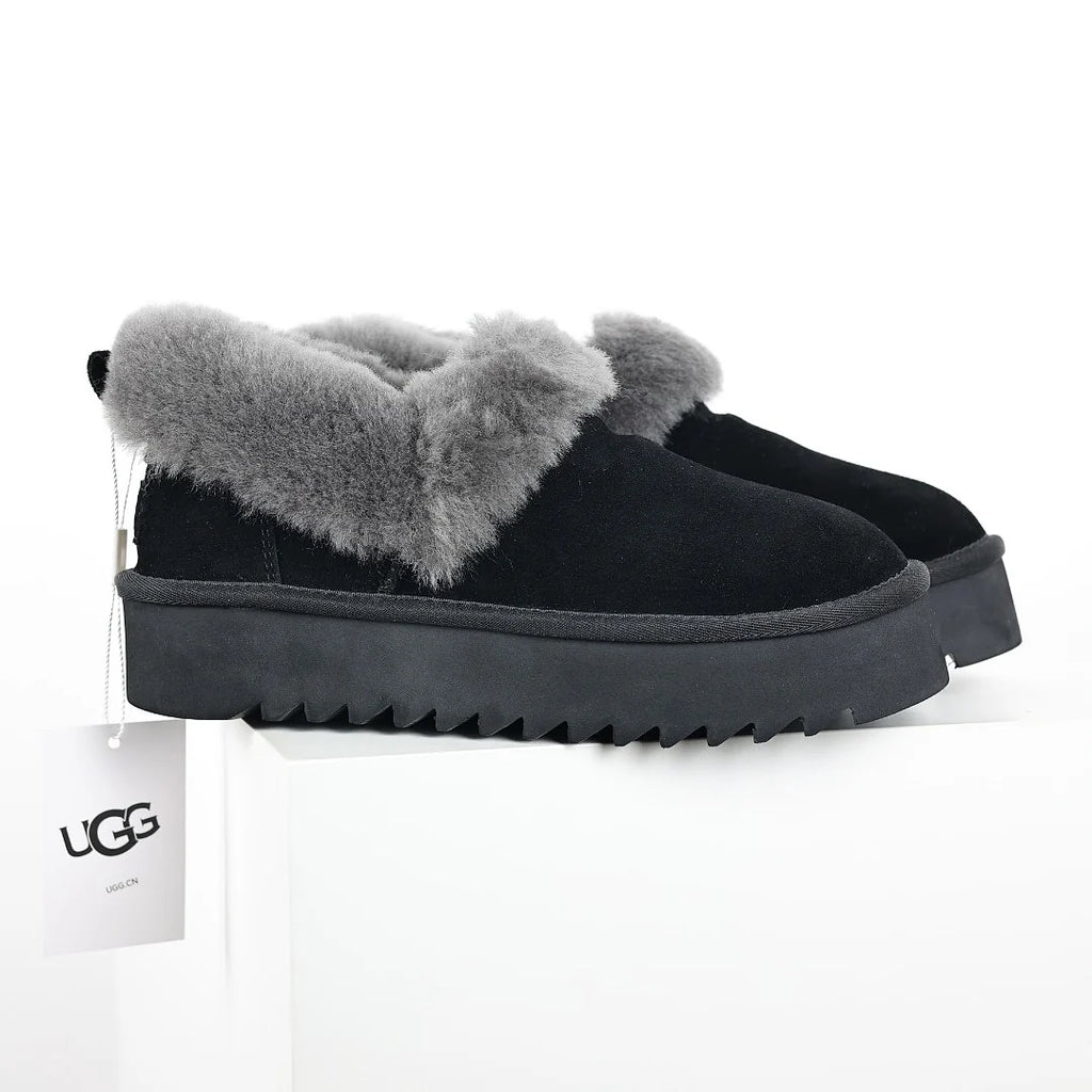UGG Classic Mini Platform Boot – Women's Warm-Lined Winter Boot with 3cm Sole in Black