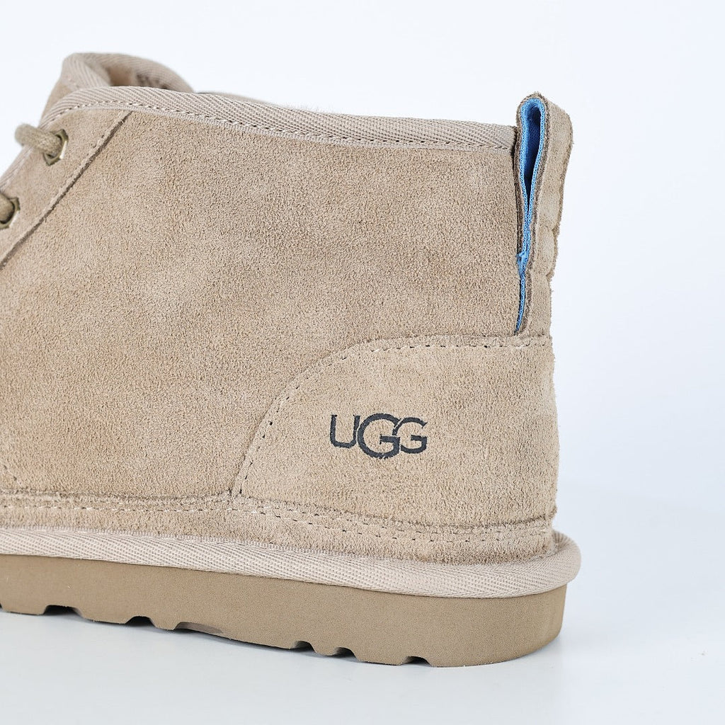 UGG Platform Short Snow Boot – Chunky Sole, Warm-Lined, Sand | Unisex Sizes 35–44
