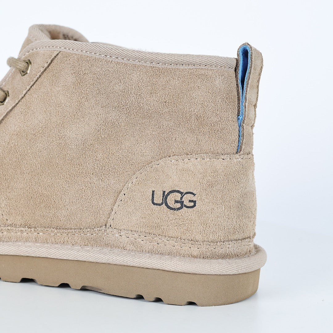 UGG Platform Short Snow Boot – Chunky Sole, Warm-Lined, Sand | Unisex Sizes 35–44