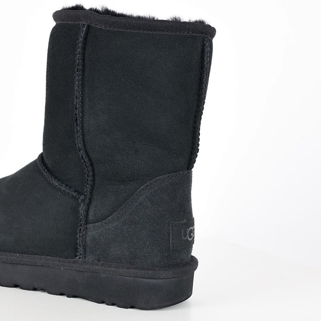UGG Platform Short Snow Boots – Women's Warm-Lined Winter Boot in Black | Platform Sole