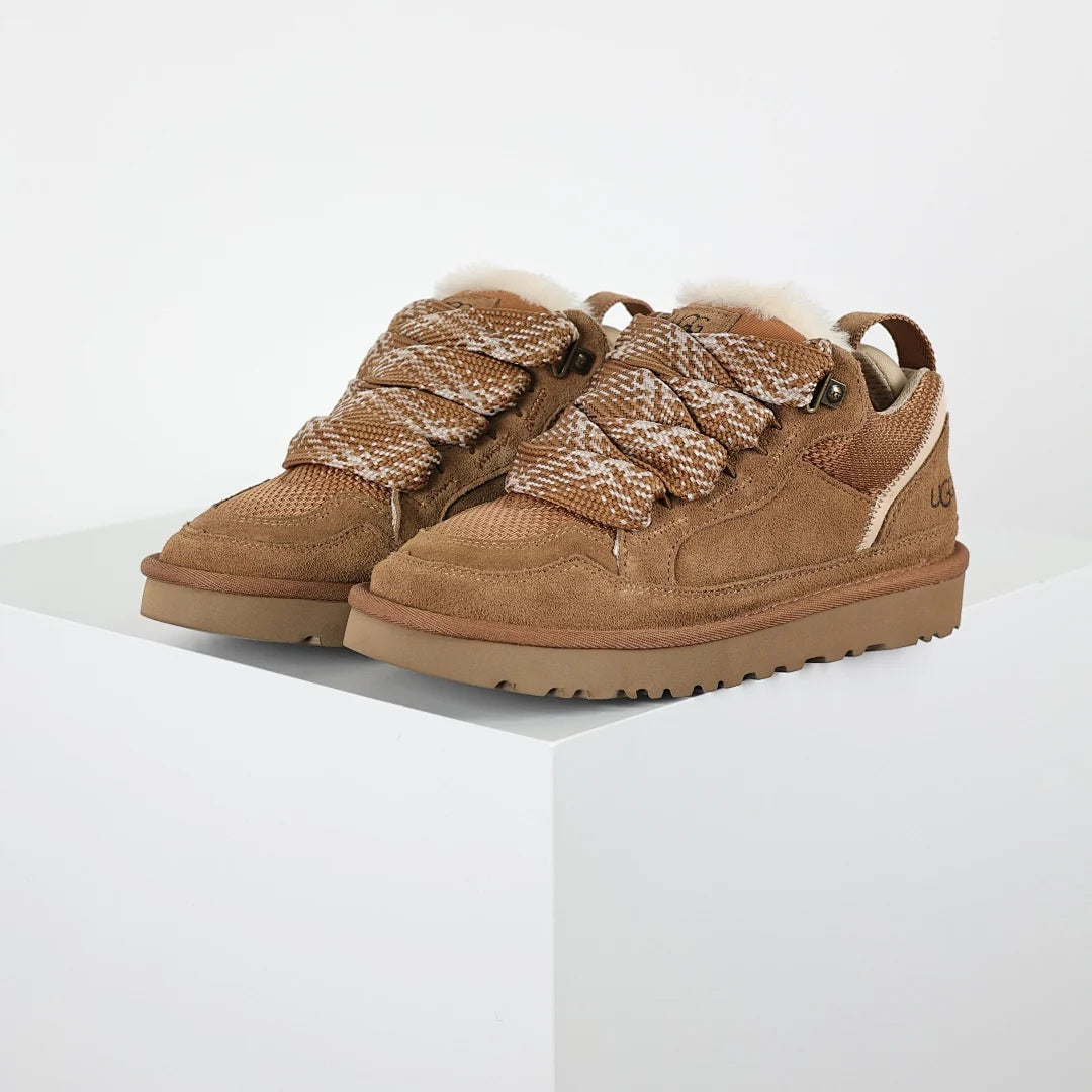 UGG Platform Short Snow Boot – Chunky Sole, Warm-Lined, Chestnut