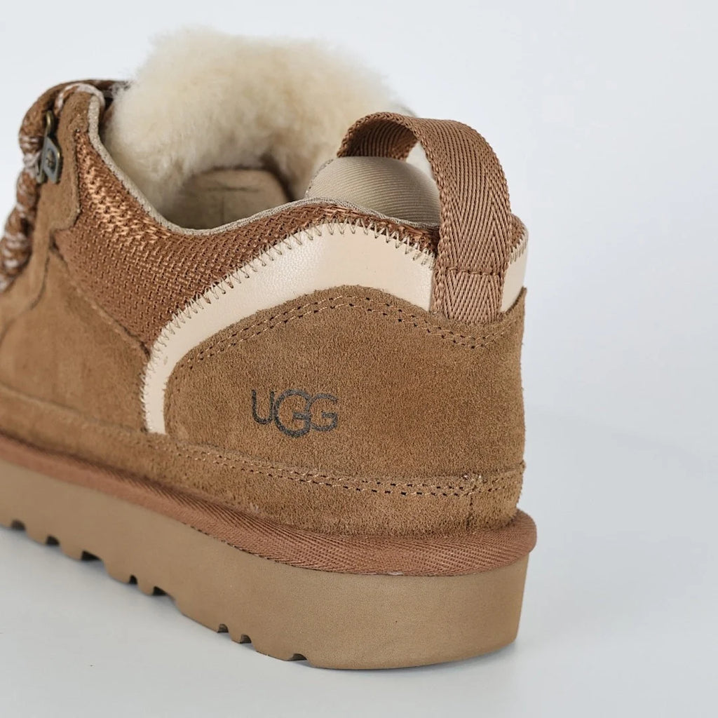 UGG Platform Short Snow Boot – Chunky Sole, Warm-Lined, Chestnut