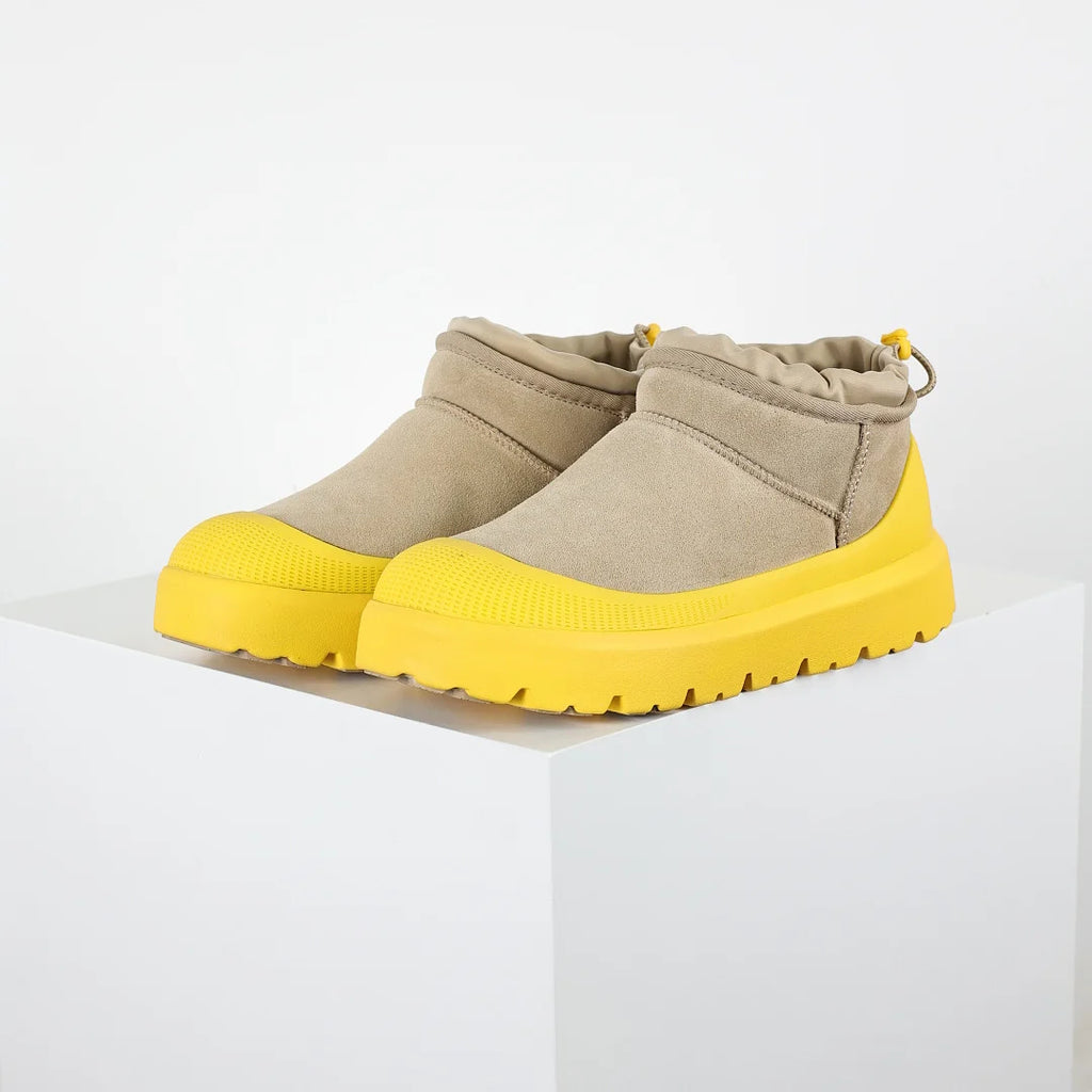 UGG Platform Short Snow Boot – 4 cm Platform, Warm-Lined, Beige | Men's