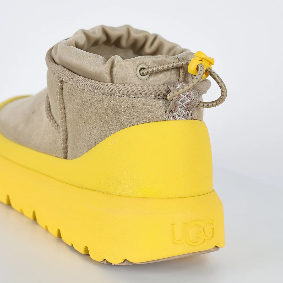 UGG Platform Short Snow Boot – 4 cm Platform, Warm-Lined, Beige | Men's