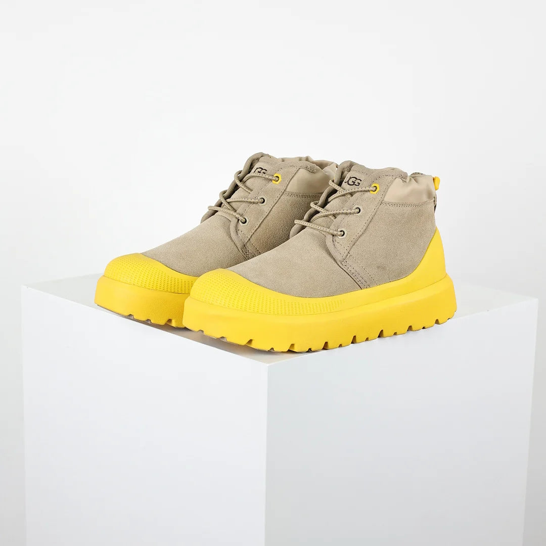 UGG Classic Mini Platform Boot – 4 cm Chunky Sole, Warm-Lined, Beige | Men's Sizes 40–45