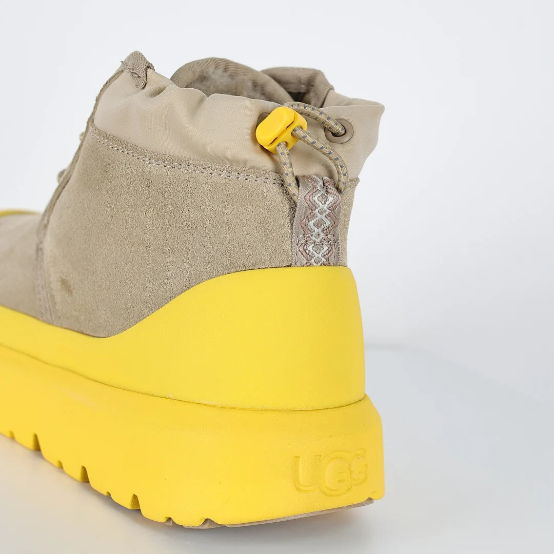 UGG Classic Mini Platform Boot – 4 cm Chunky Sole, Warm-Lined, Beige | Men's Sizes 40–45