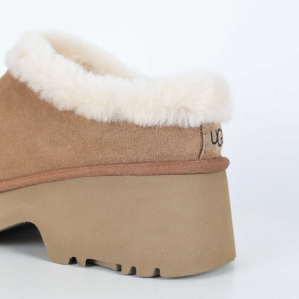 UGG Fisherman Wedge Snow Boot – 5 cm Wedge Sole, Warm-Lined, Chestnut | Women's 35–40