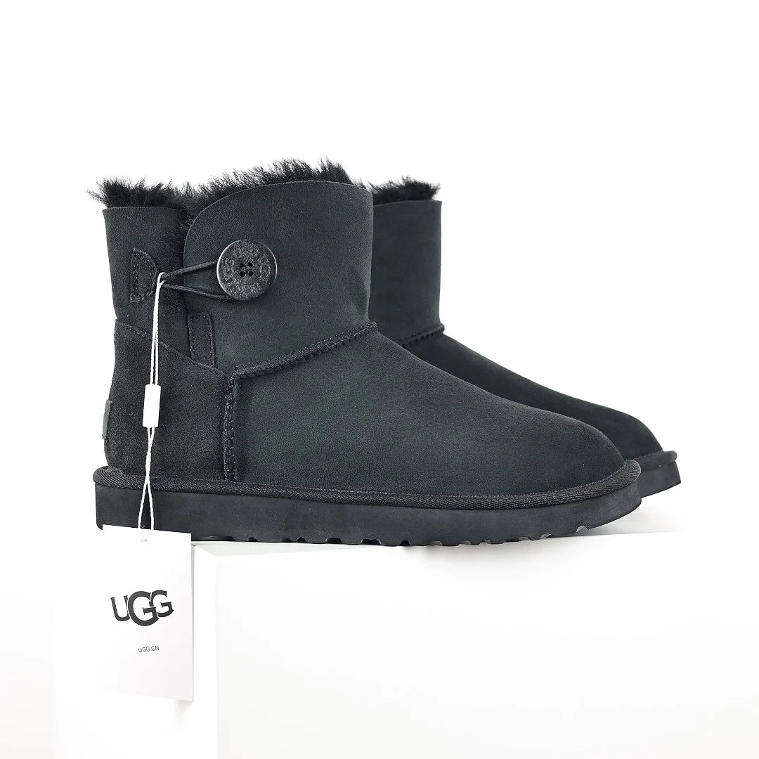 UGG Classic Ultra Mini Platform Boot – Women's Chunky Sole Warm-Lined Winter Boot in Gray