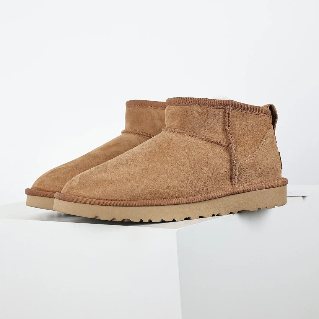 UGG Platform Short Snow Boot – Warm-Lined Winter Boot with 3cm Sole in Chestnut | Sizes 35–44