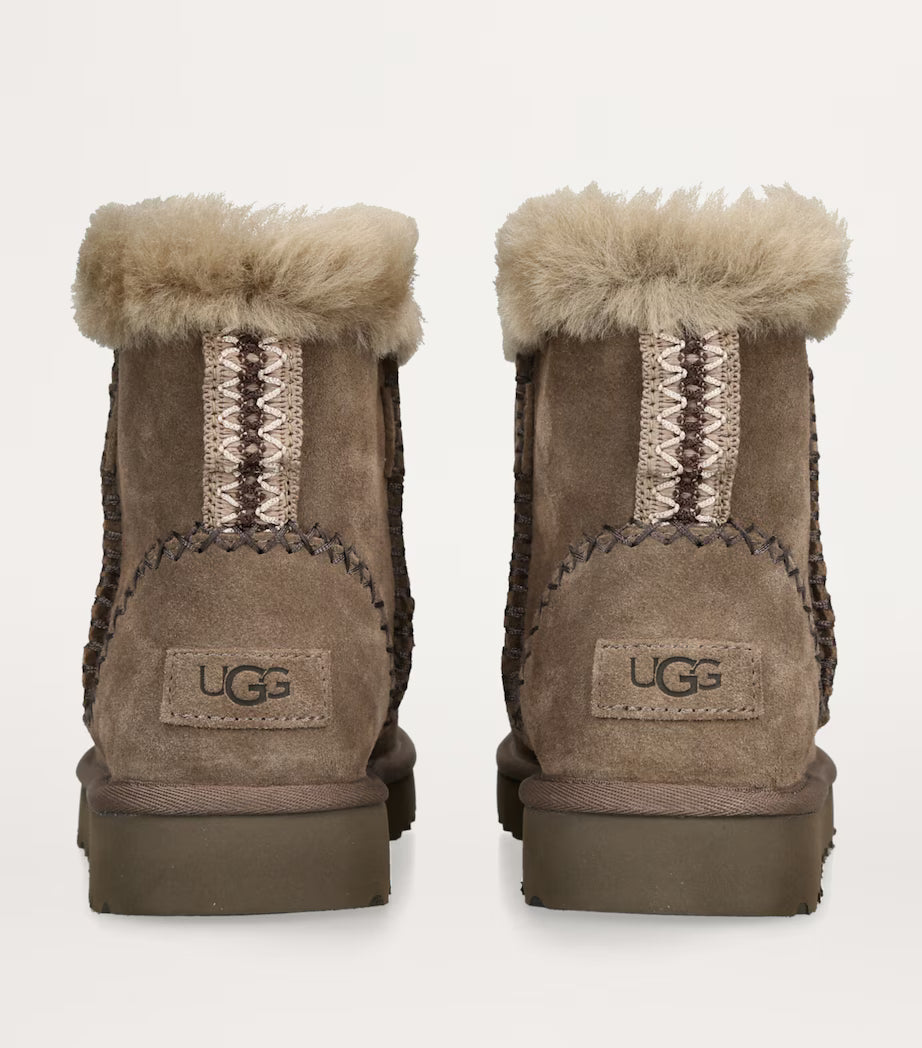 UGG Classic Mini Alpine Boot – Warm-Lined Women's Winter Boot | Chestnut, Brown
